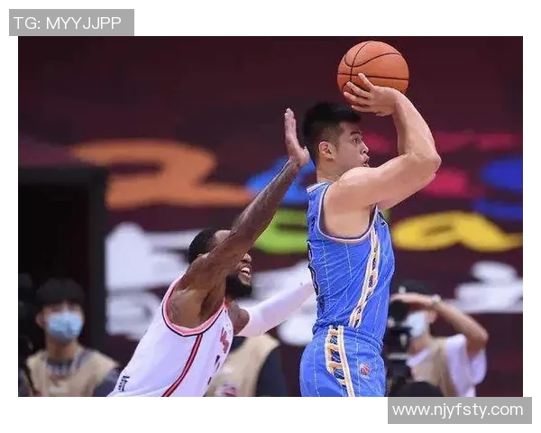 武汉篮球队战术变革引发热议球迷热盼新赛季精彩表现 武汉篮球队战术变革引发热议球迷热盼新赛季精彩表现