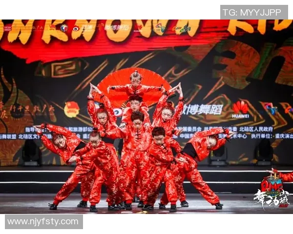 赛后分析:北京街舞队与成都街舞队的战术意识与团队协作对比 赛后分析:北京街舞队与成都街舞队的战术意识与团队协作对比